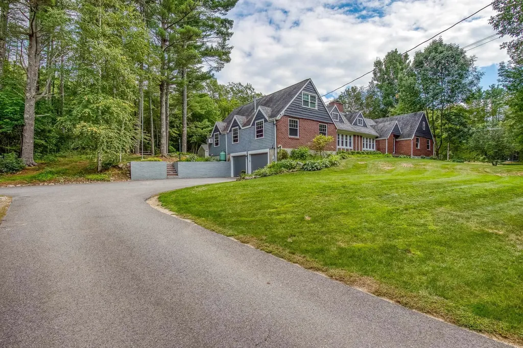 1 Canaan Road Tuftonboro NH 03816