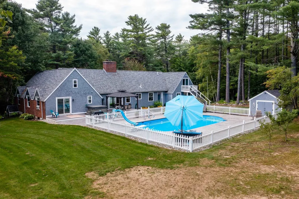 1 Canaan Road Tuftonboro NH 03816