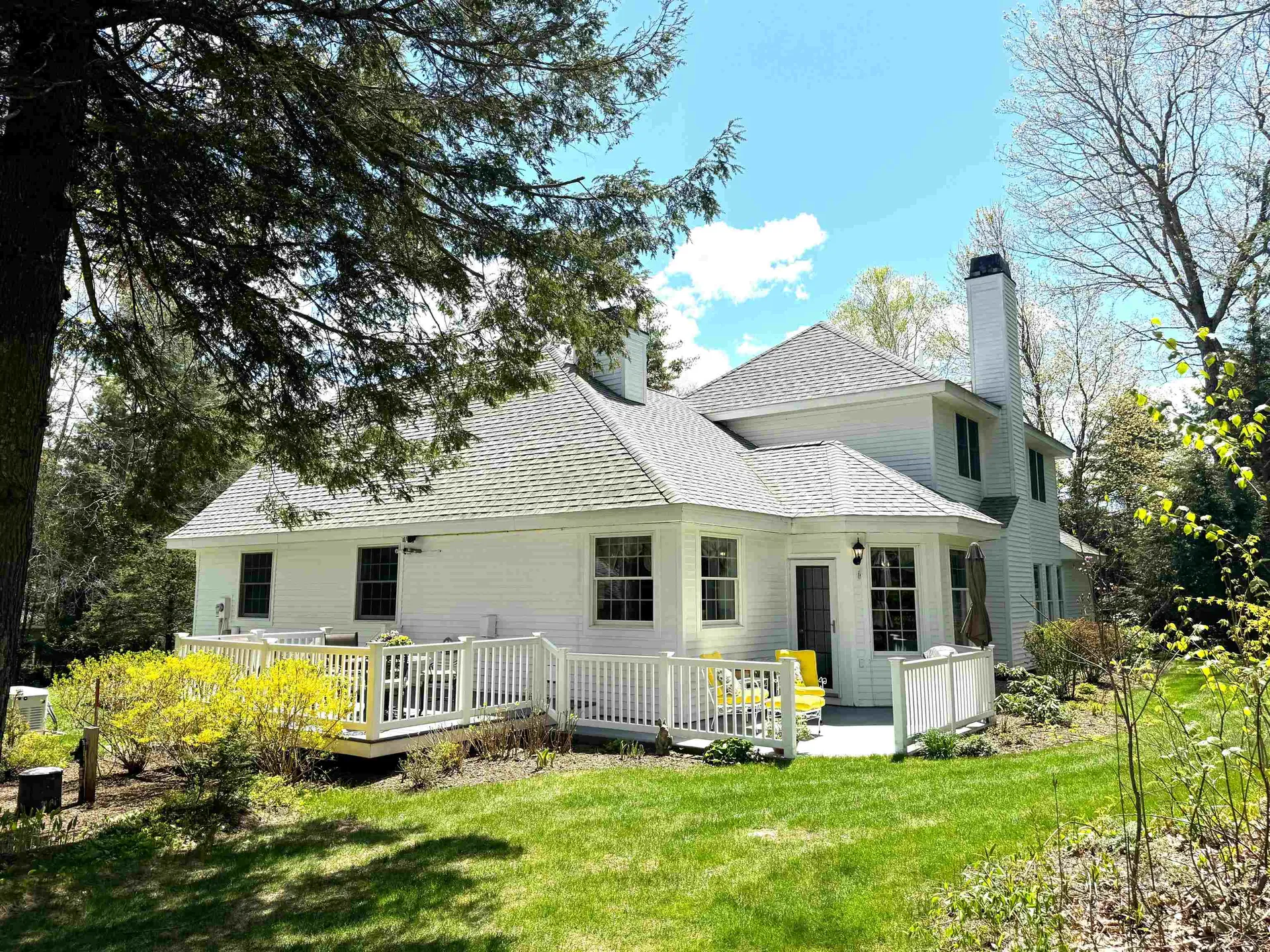 55 Carleton Way Hales Location NH 03860