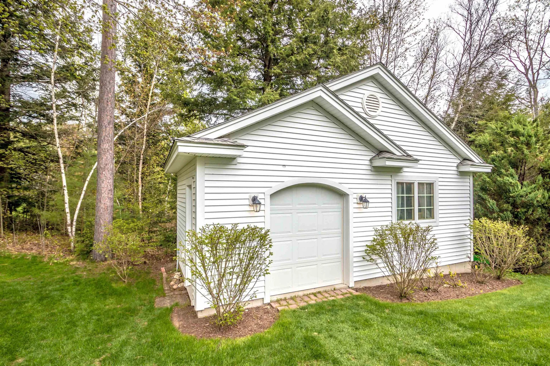 55 Carleton Way Hales Location NH 03860