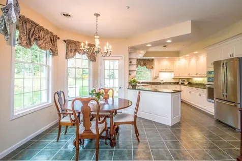 55 Carleton Way Hales Location NH 03860