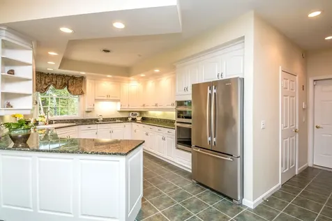 55 Carleton Way Hales Location NH 03860