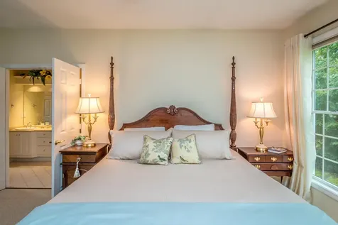 55 Carleton Way Hales Location NH 03860