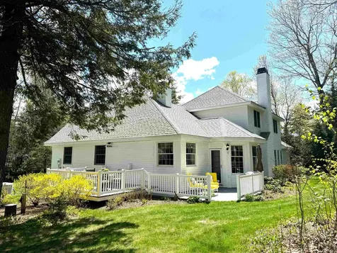 55 Carleton Way Hales Location NH 03860