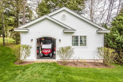 55 Carleton Way Hales Location NH 03860
