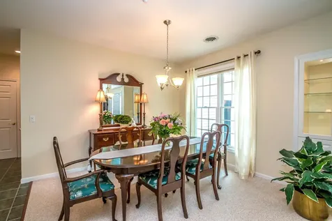 55 Carleton Way Hales Location NH 03860