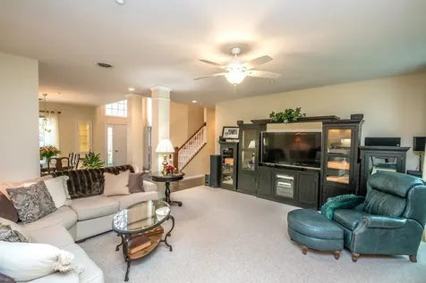 55 Carleton Way Hales Location NH 03860