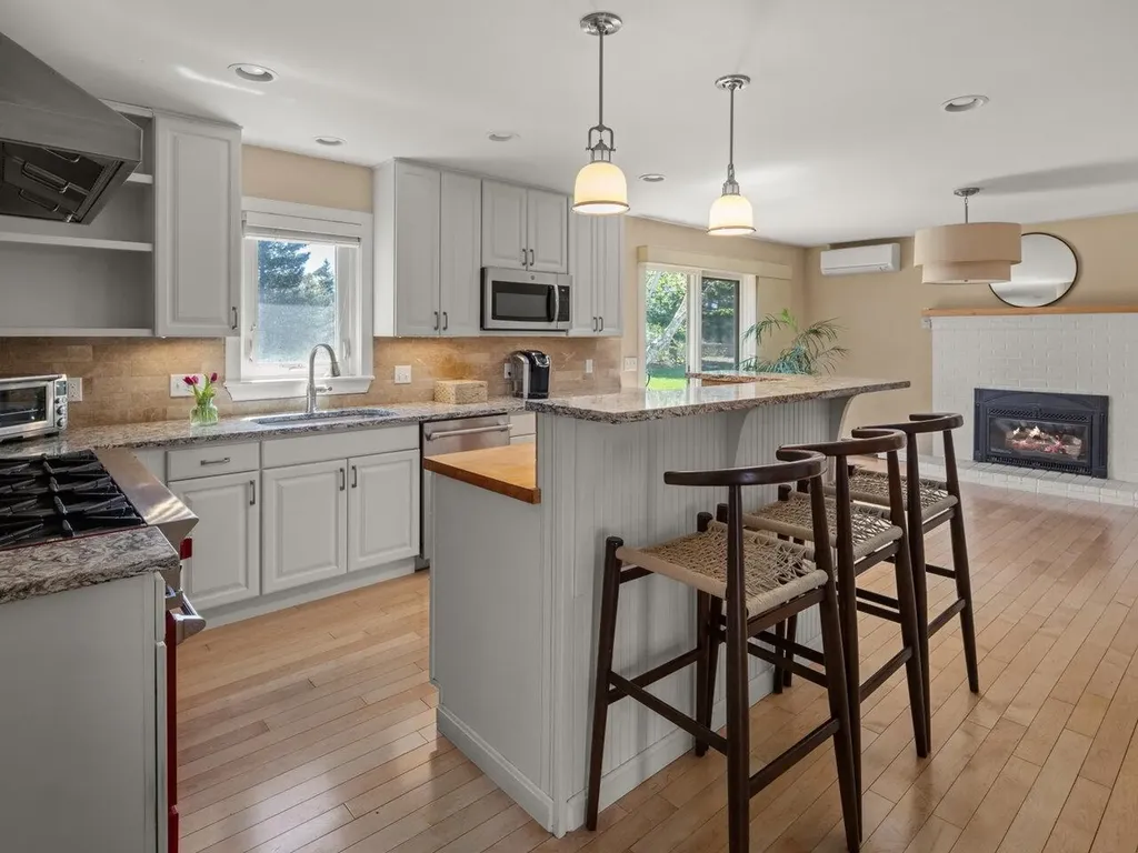 4 Butler Drive South Burlington VT 05403