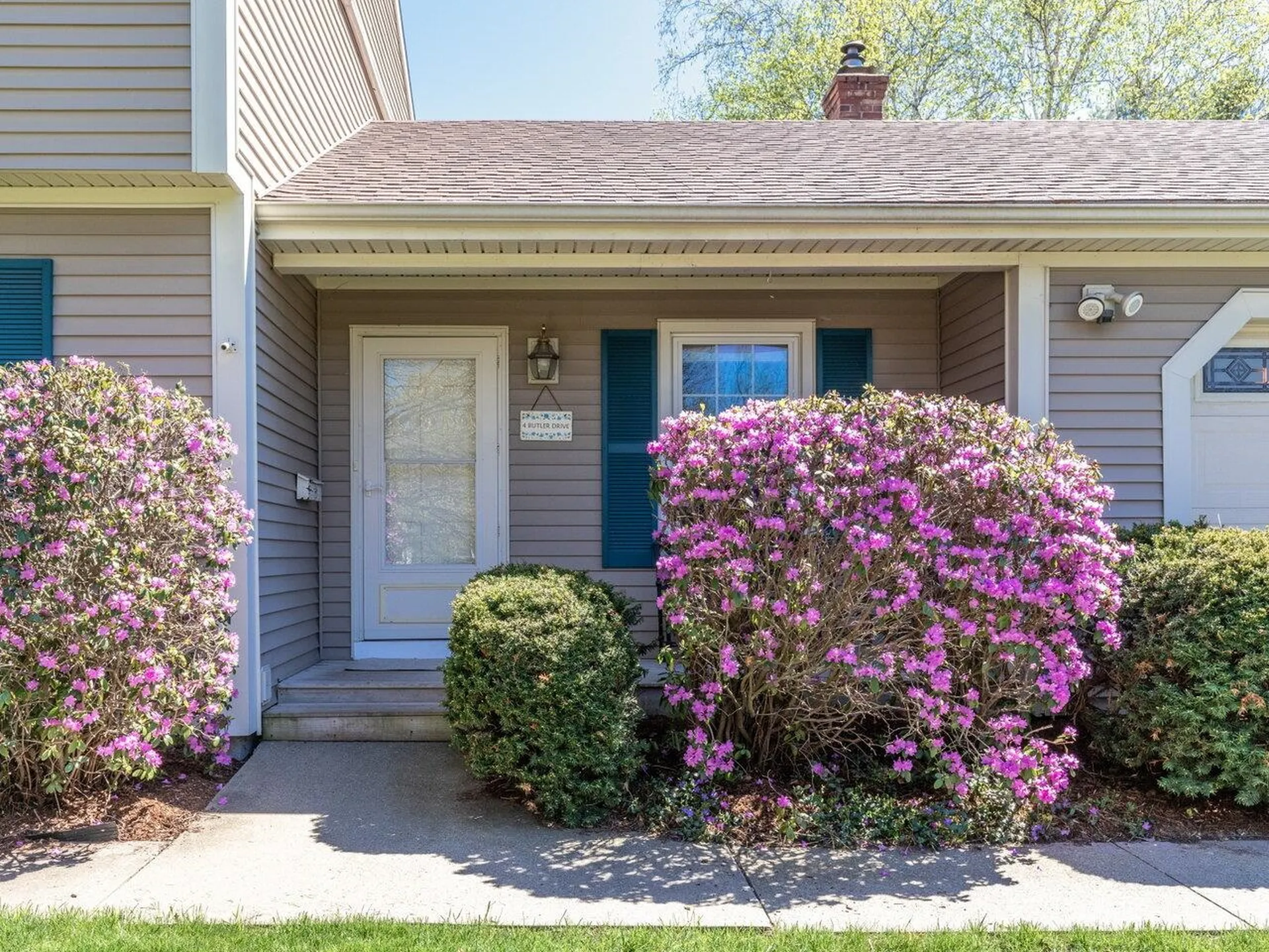 4 Butler Drive South Burlington VT 05403