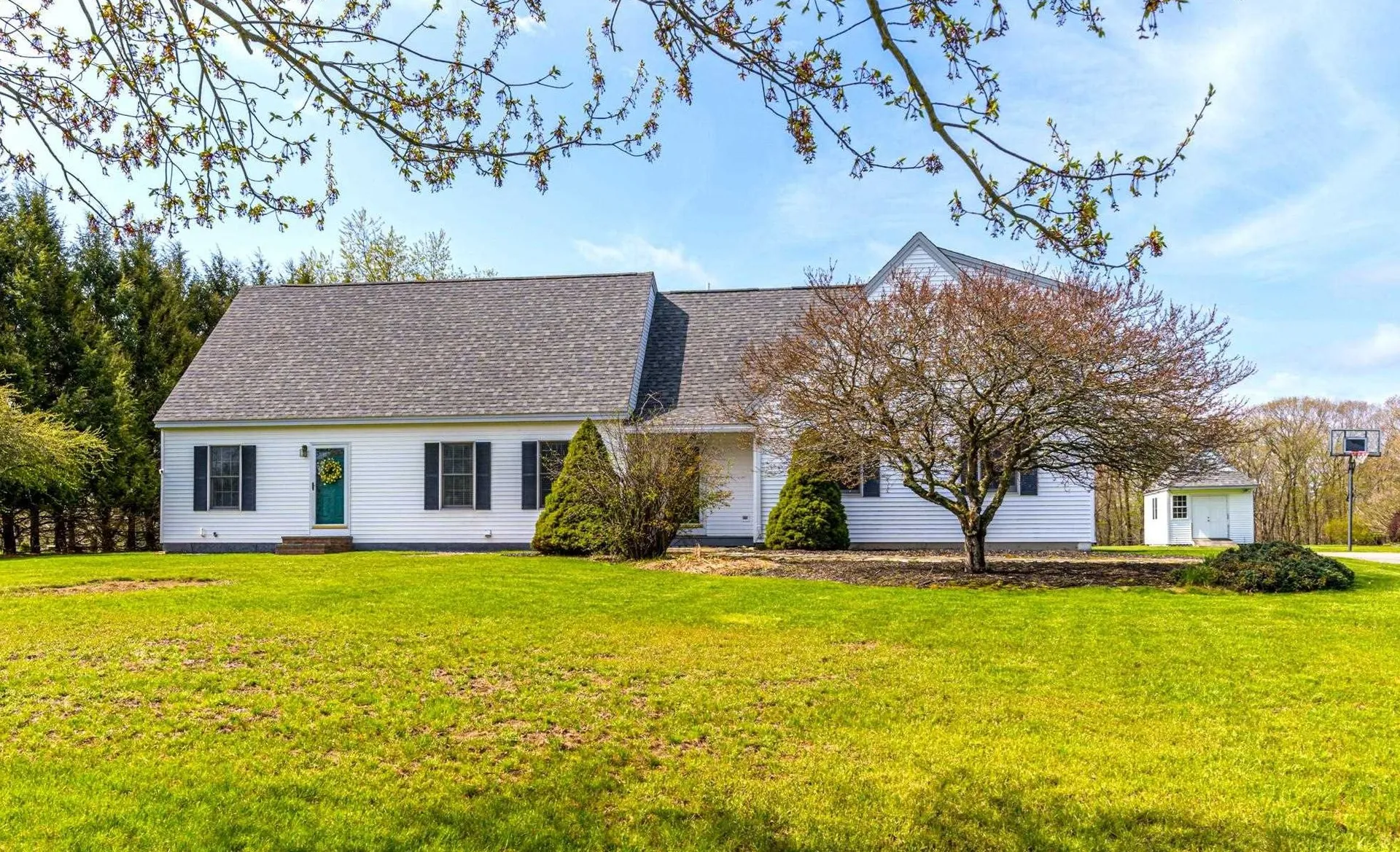69 Giles Road East Kingston NH 03827