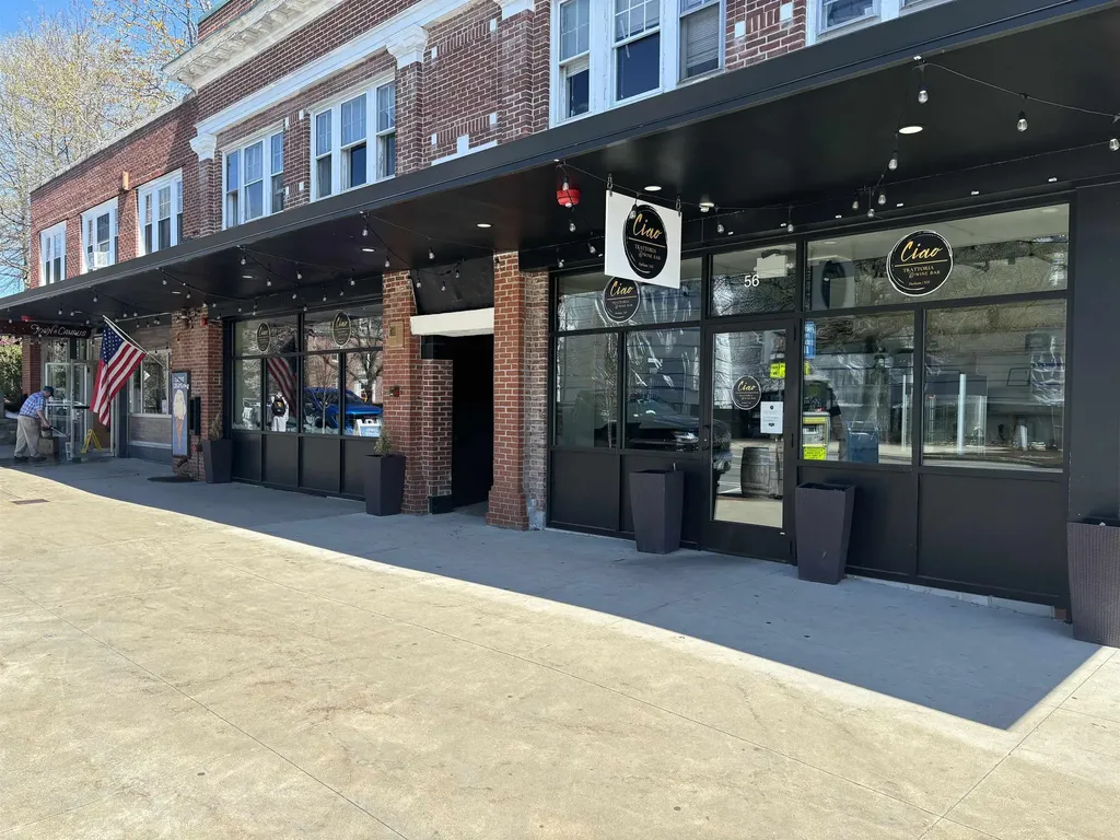 56 Main Street Durham NH 03824-2504