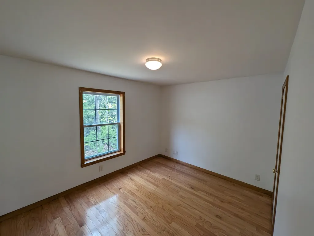 153 Crescent Street Bristol NH 03222