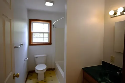 153 Crescent Street Bristol NH 03222