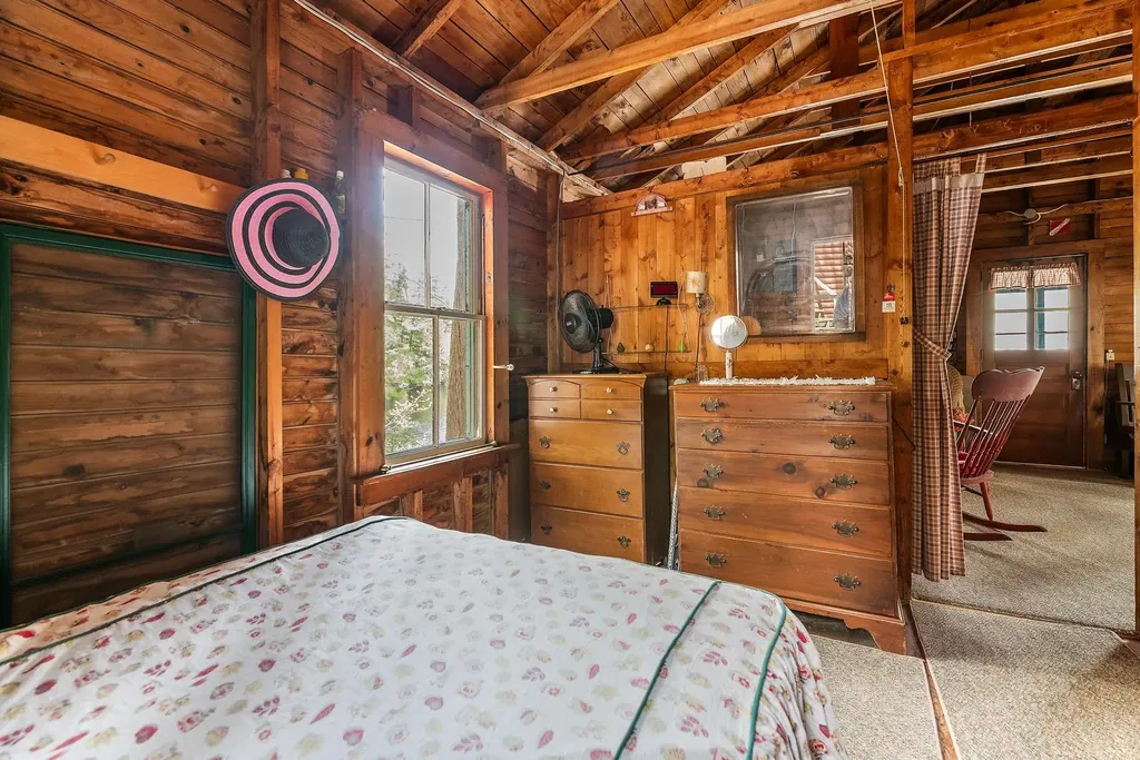 610 Edgemont Road Sunapee NH 03782