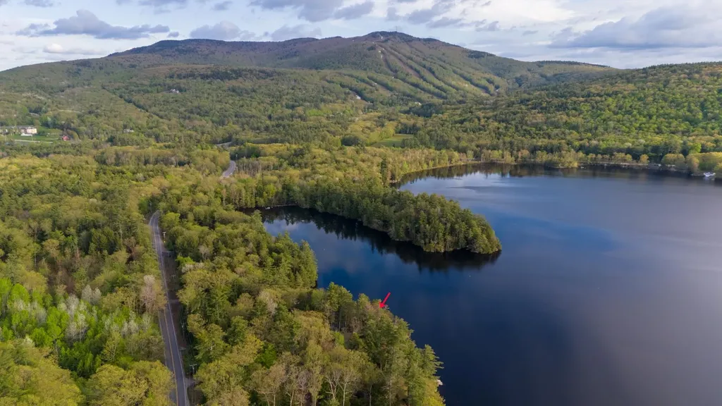610 Edgemont Road Sunapee NH 03782