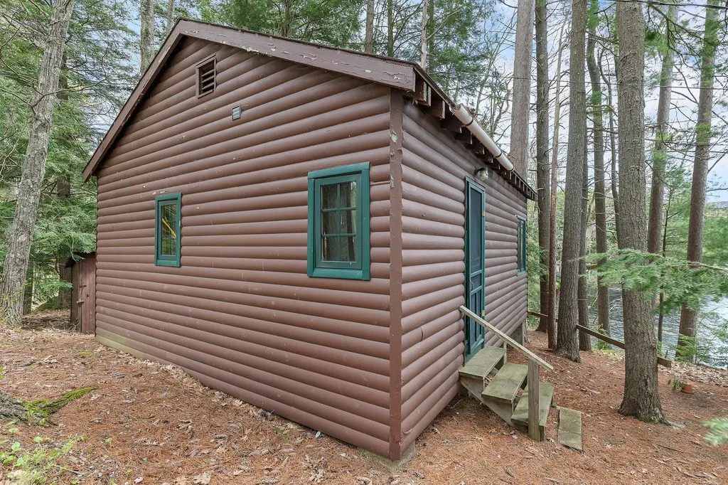 610 Edgemont Road Sunapee NH 03782