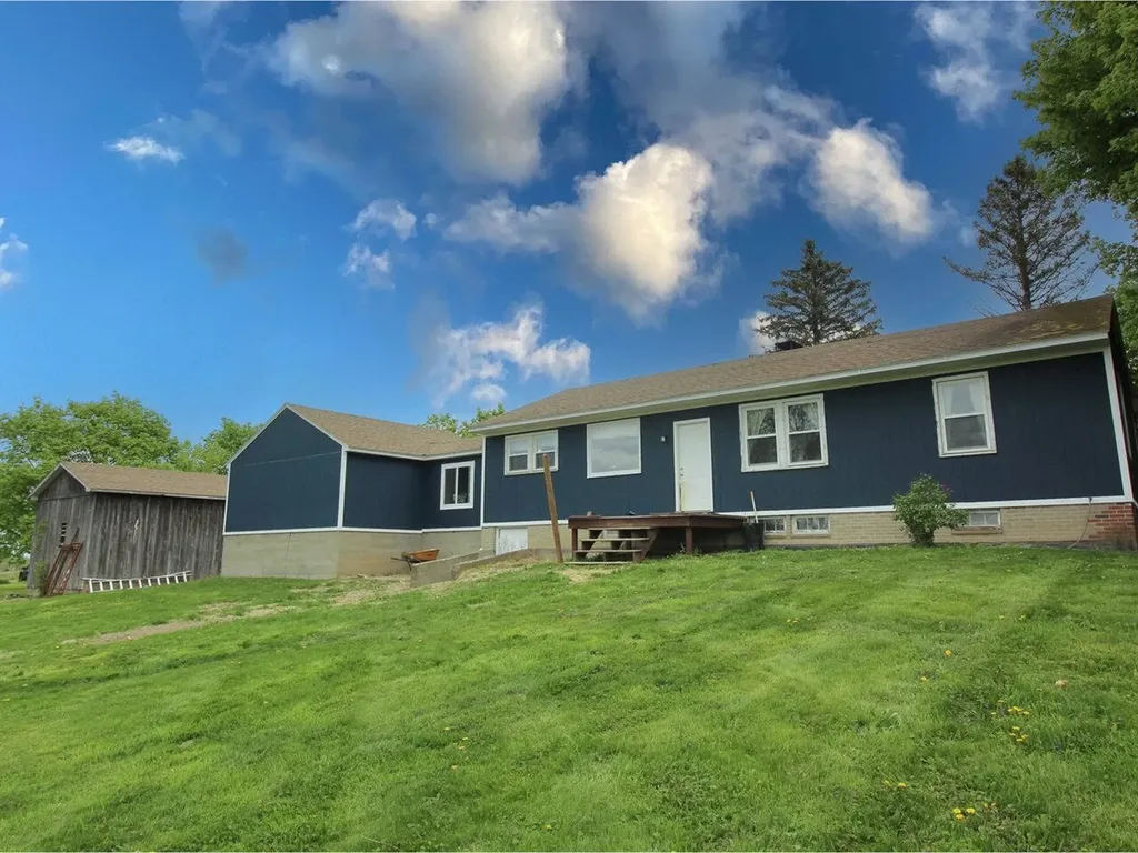 4658 Vt Route 22a Addison VT 05491