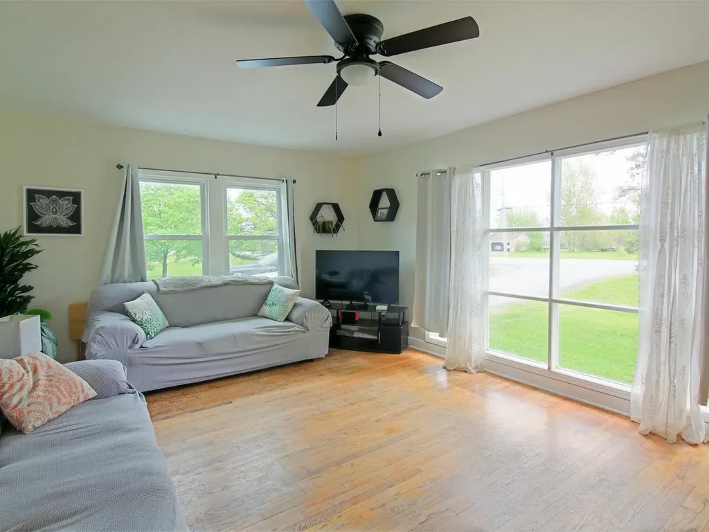4658 Vt Route 22a Addison VT 05491