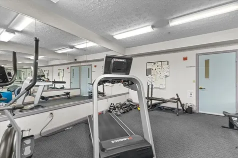 10 Kellogg Road Essex VT 05452