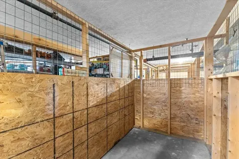 10 Kellogg Road Essex VT 05452