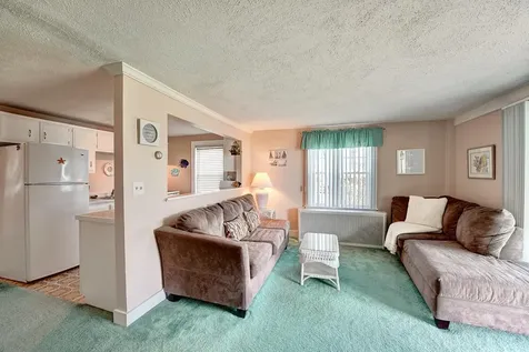 42 Washington Road Rye NH 03870