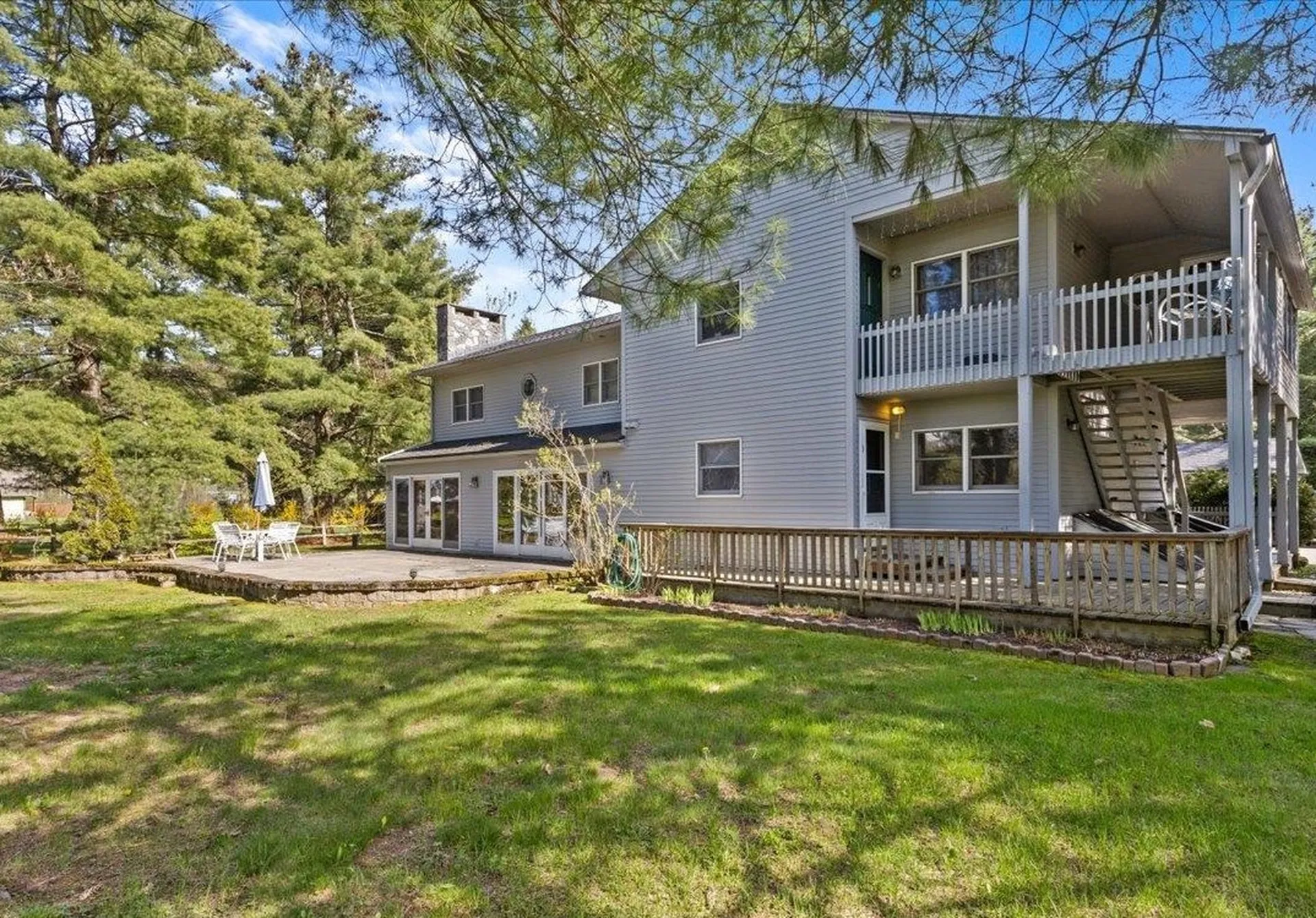 1742 Pucker Street Stowe VT 05672