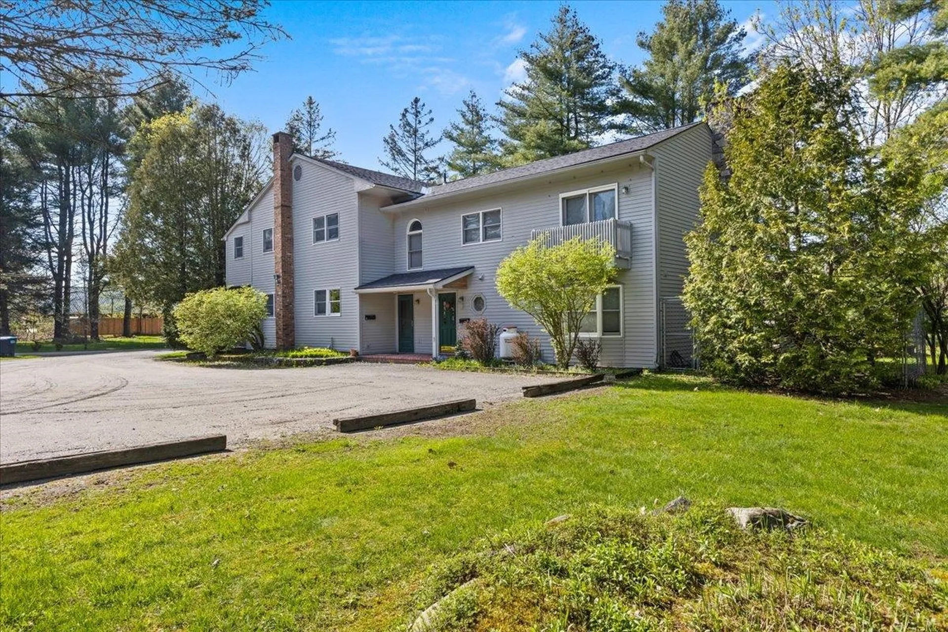 1742 Pucker Street Stowe VT 05672