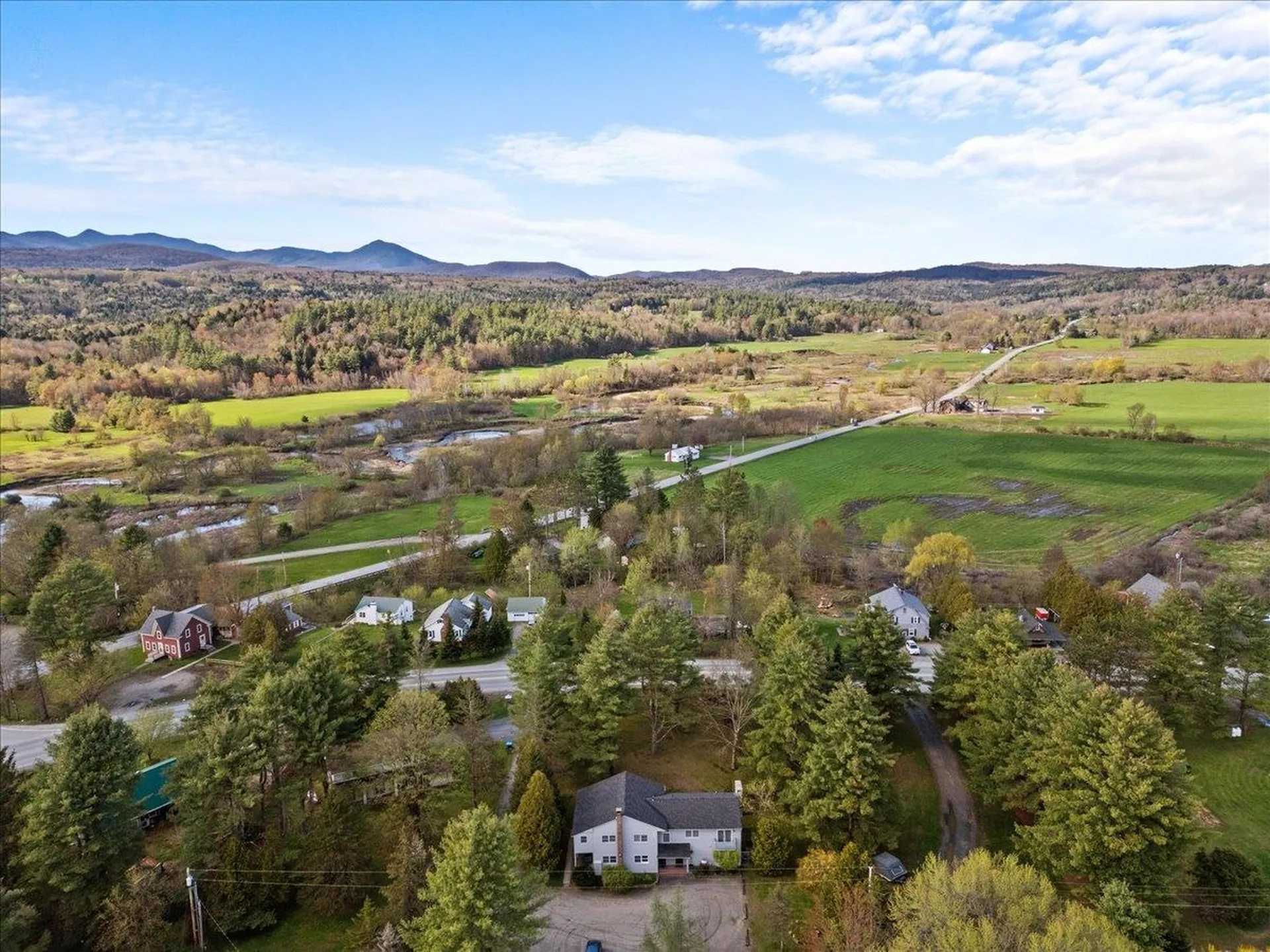 1742 Pucker Street Stowe VT 05672