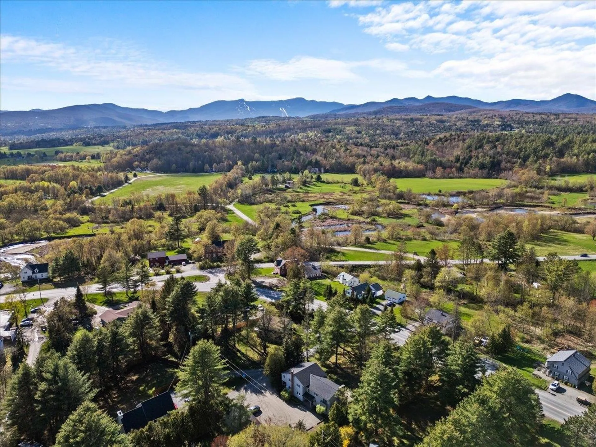 1742 Pucker Street Stowe VT 05672