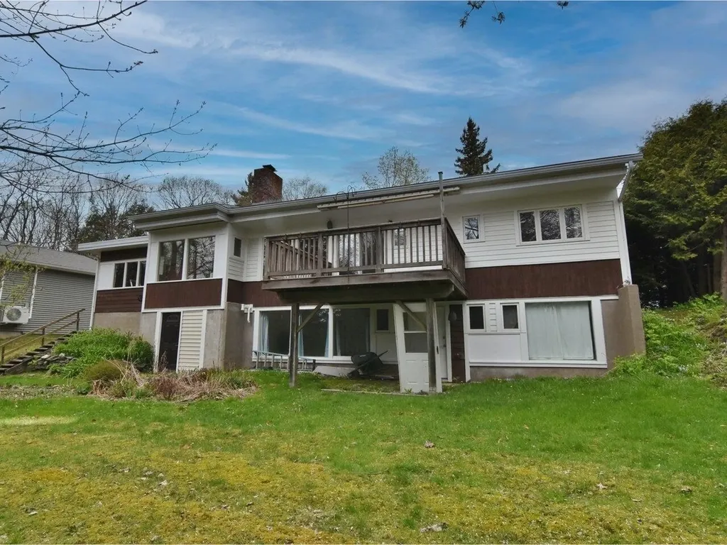 13 Deane Street South Burlington VT 05403