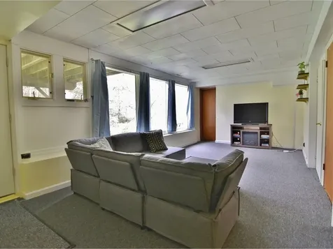 13 Deane Street South Burlington VT 05403