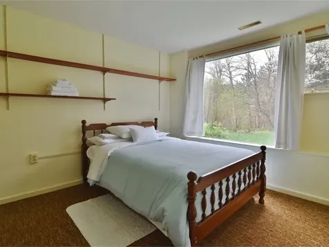 13 Deane Street South Burlington VT 05403