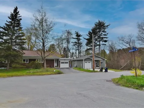 13 Deane Street South Burlington VT 05403