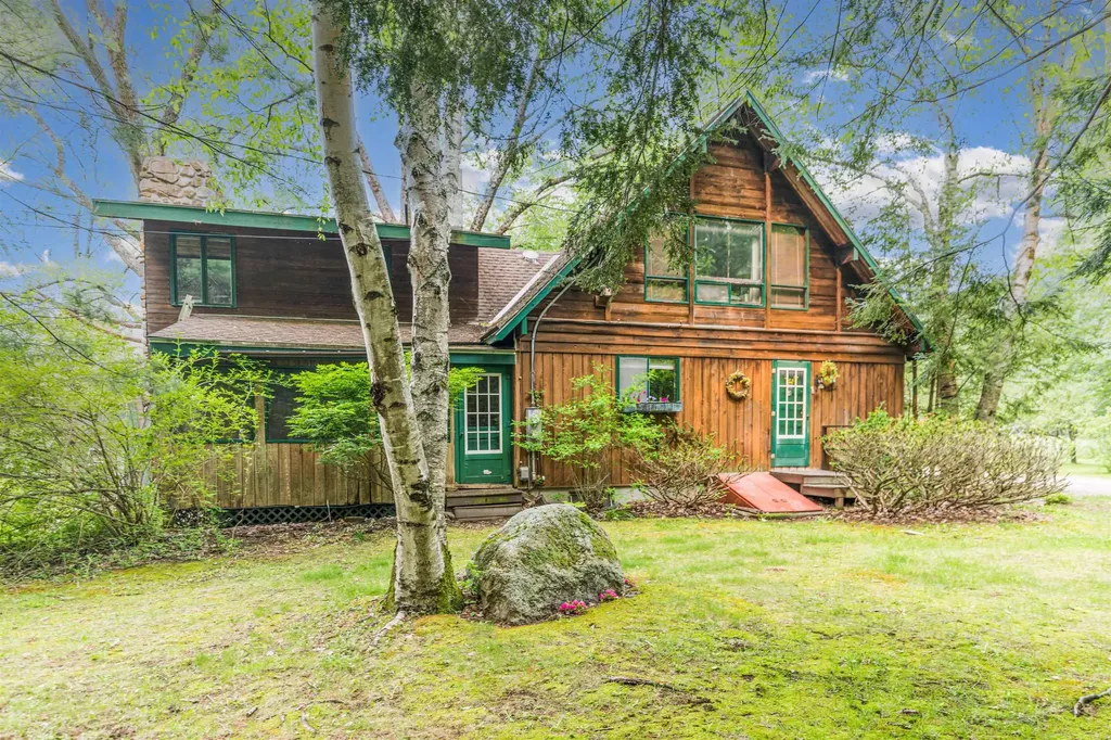 16 Cate Road Deerfield NH 03037
