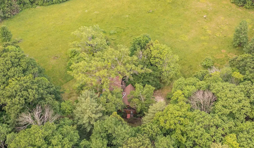 16 Cate Road Deerfield NH 03037