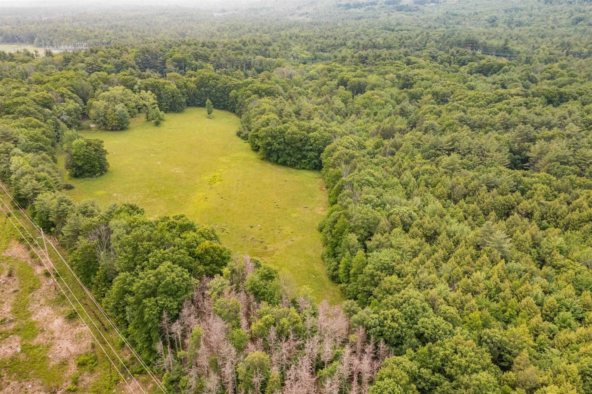16 Cate Road Deerfield NH 03037