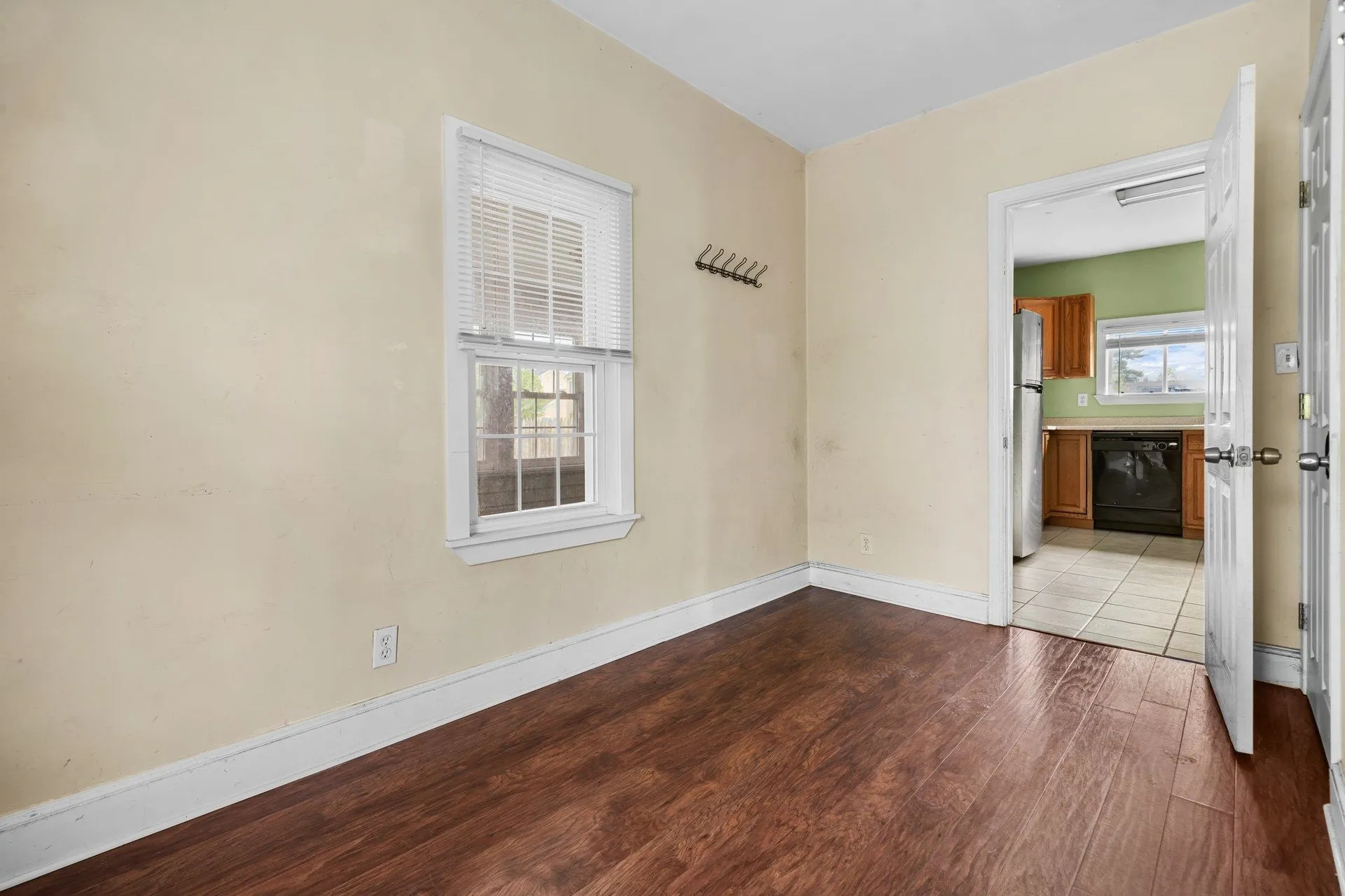 729 West Hollis Street Nashua NH 03062