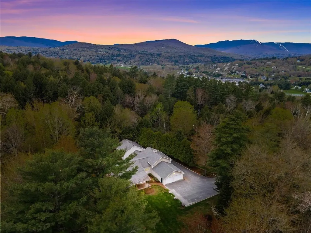62 Winterbird Road Stowe VT 05672