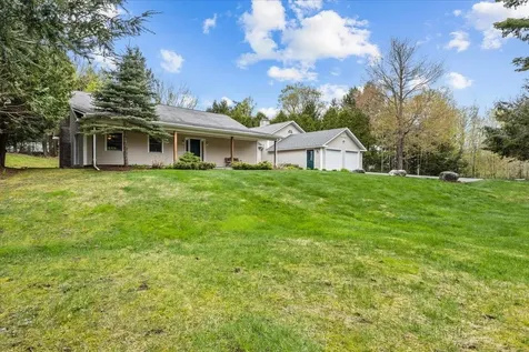 62 Winterbird Road Stowe VT 05672