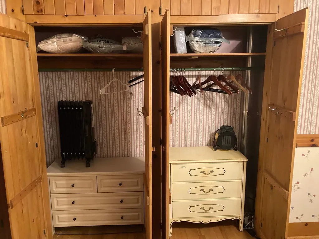 31 Congress Court Barton VT 05822