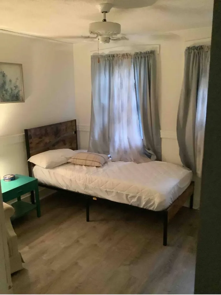 31 Congress Court Barton VT 05822