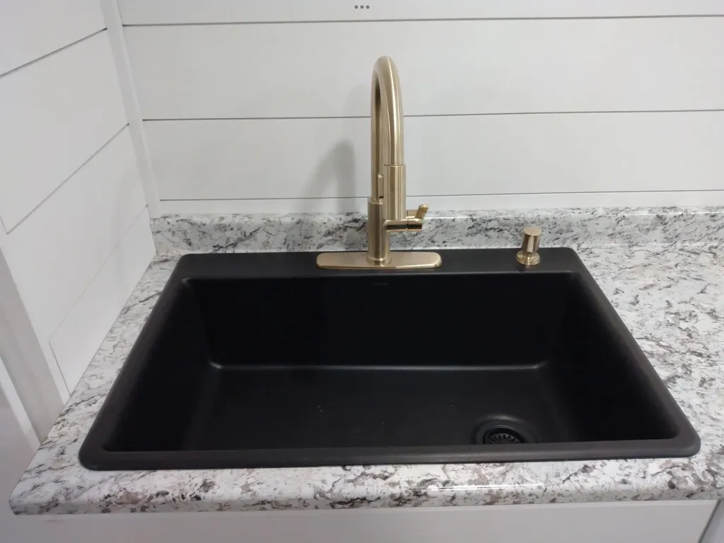 31 Congress Court Barton VT 05822