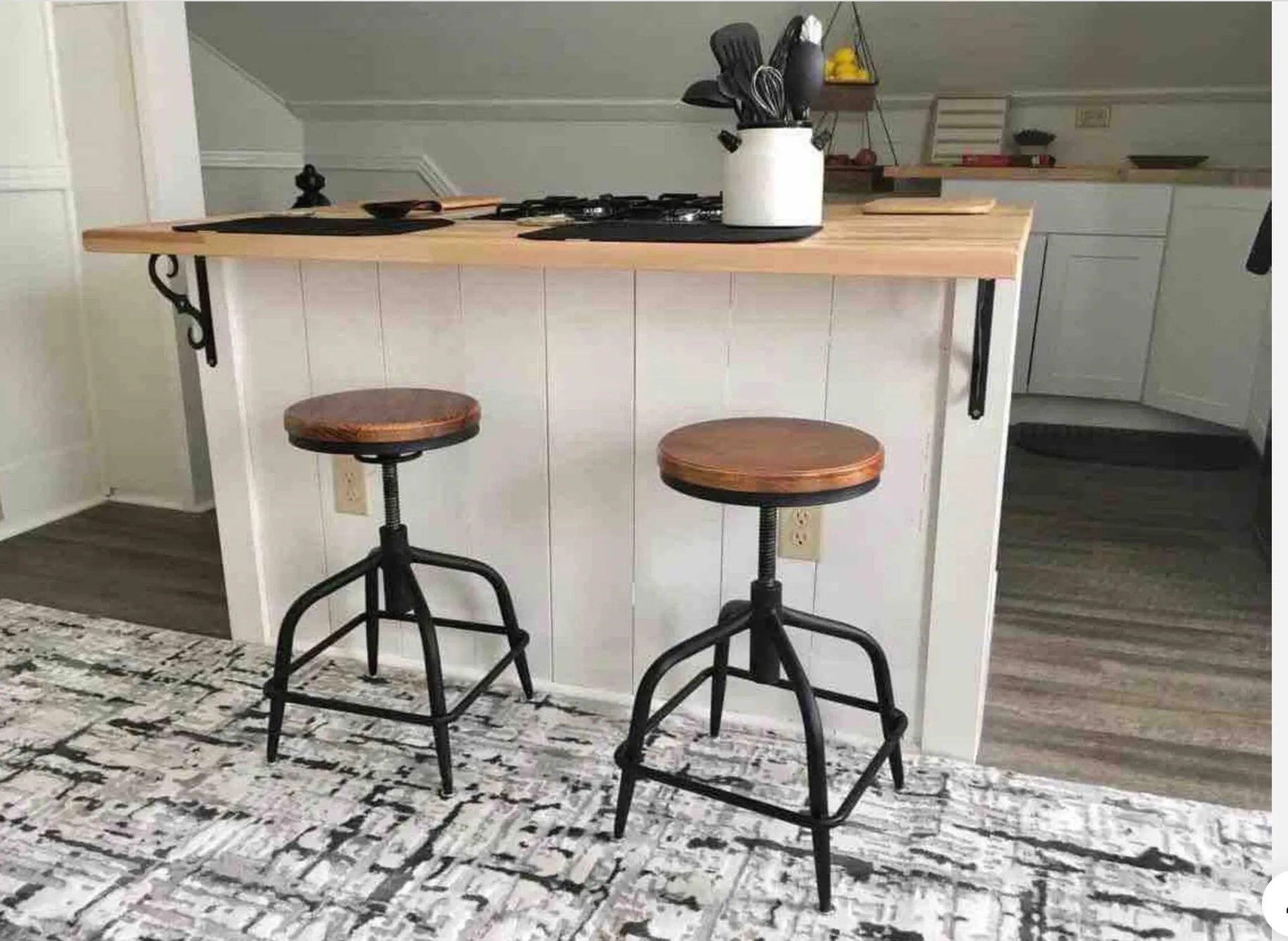 31 Congress Court Barton VT 05822