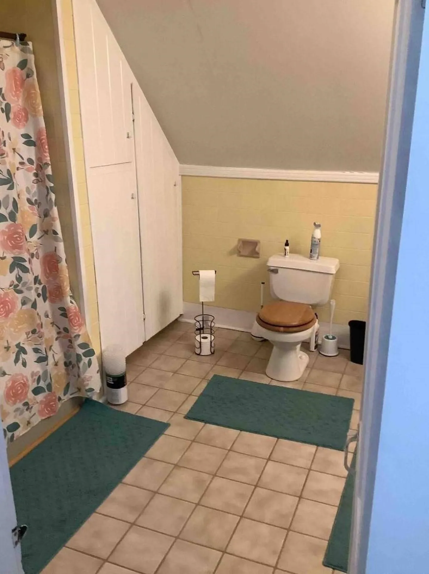 31 Congress Court Barton VT 05822