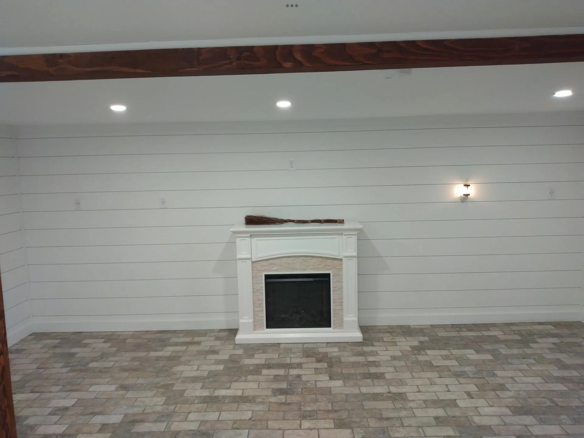 31 Congress Court Barton VT 05822