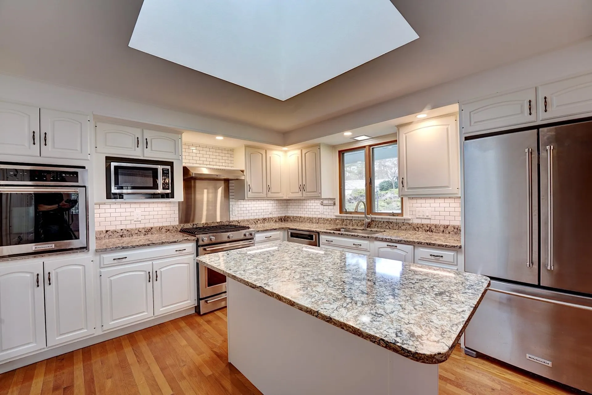 15 Juniper Road North Hampton NH 03862