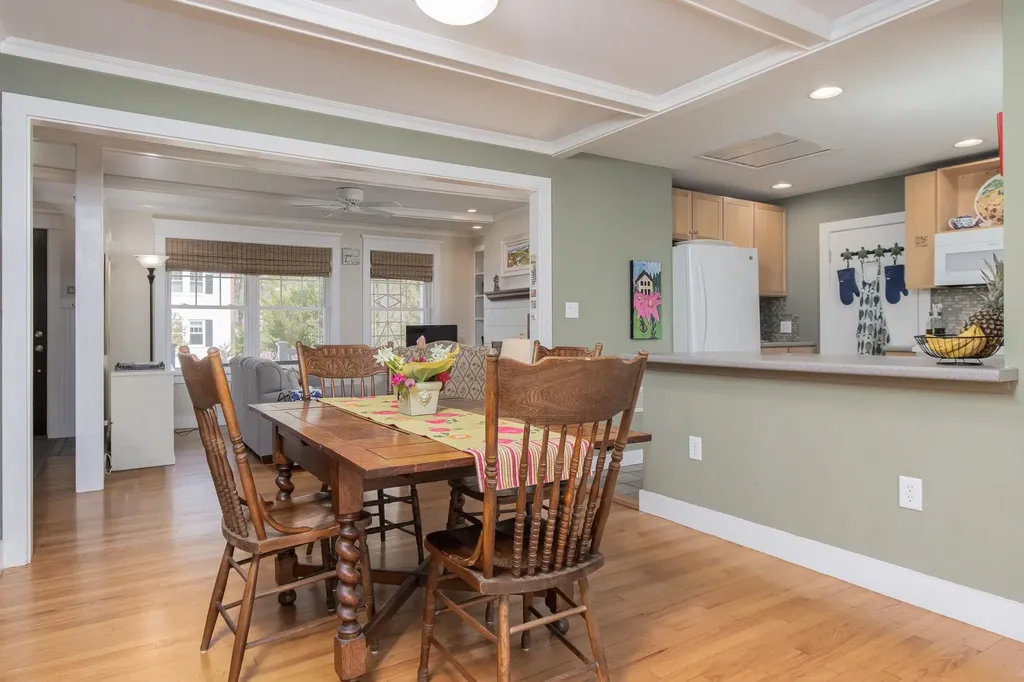 54 Dunklee Street Concord NH 03301