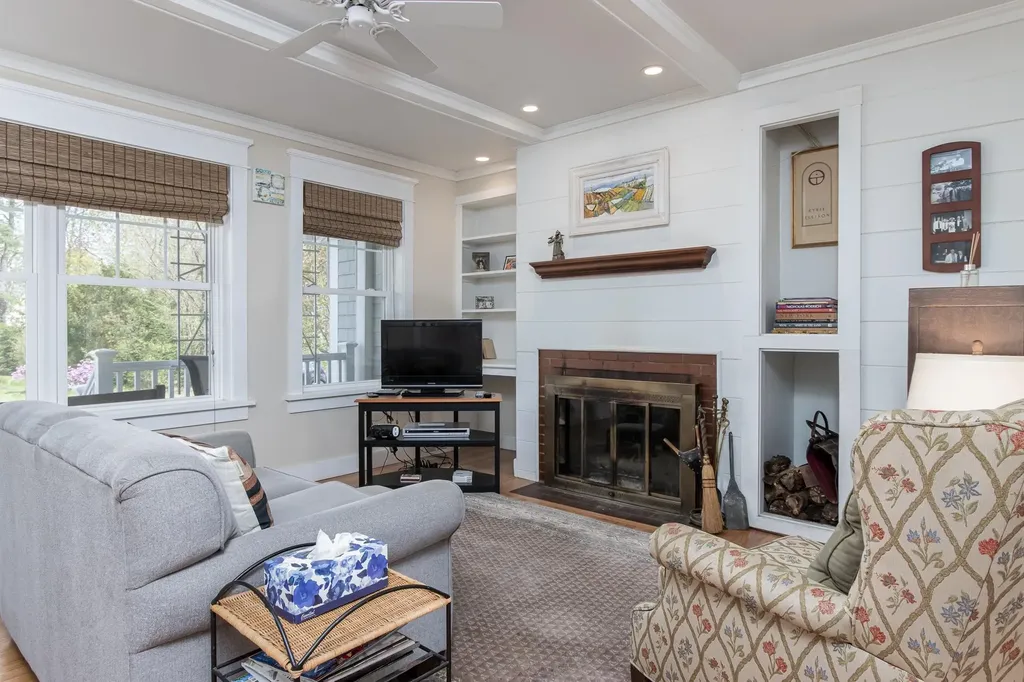 54 Dunklee Street Concord NH 03301