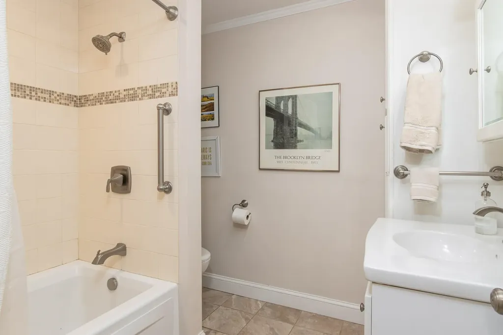 54 Dunklee Street Concord NH 03301