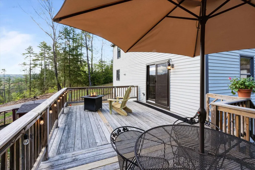 26 Balch Farm Road Bennington NH 03442